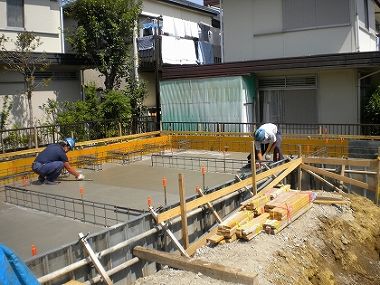 横浜注文住宅　基礎工事